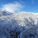 Levanta 3* Mega Chorio